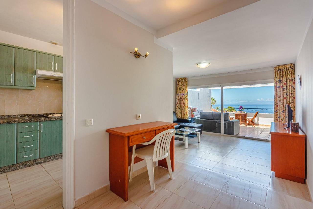 Apartment With Ocean View In Costa Adeje Exterior photo